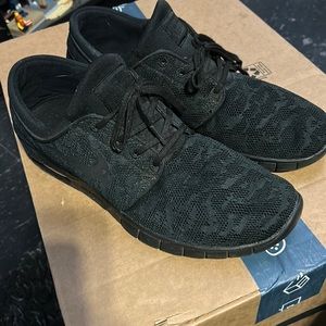 Nike janoski size 12 EUC great shoes for working out